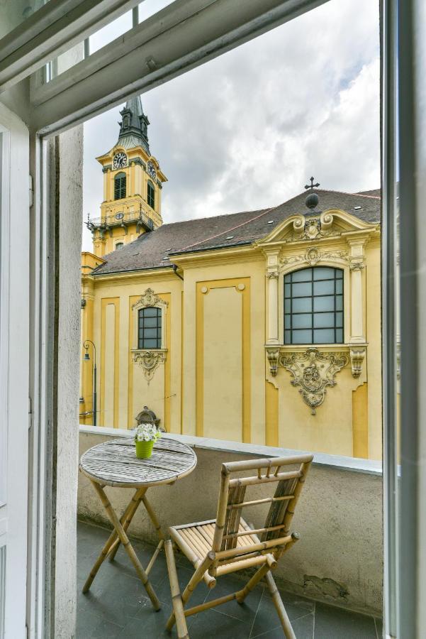 King Of Church Budapesta Exterior foto